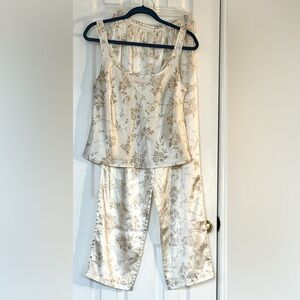 Vintage Victoria’s Secret Pajama Set Ivory Cami & Pants Gold Floral Pattern Sz M